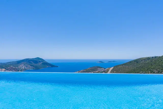 Kalkan’da jakuzili kiralık villa, fotoğraf 2