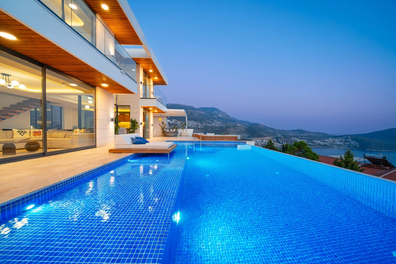 Kalkan’da özel havuzlu kiralık villa, fotoğraf 4