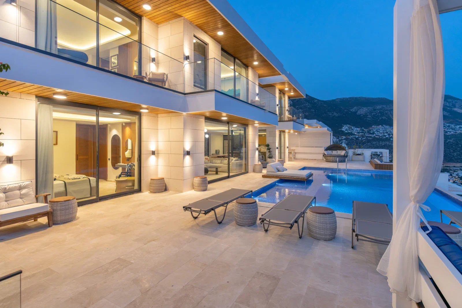 Kalkan’da bahçeli kiralık villa, fotoğraf 11