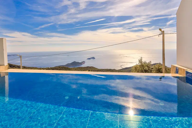 Kalkan’da sonsuzluk havuzlu kiralık villa, fotoğraf 2