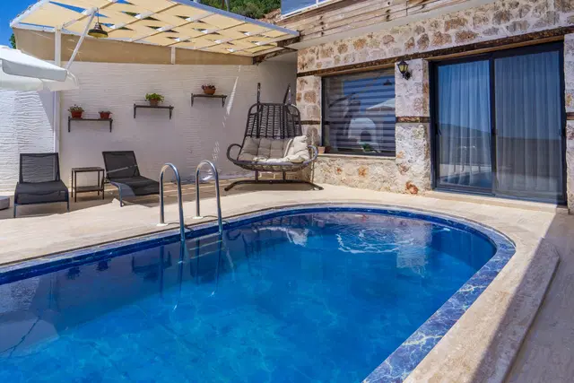 Kalkan’da deniz manzaralı kiralık villa, fotoğraf 3