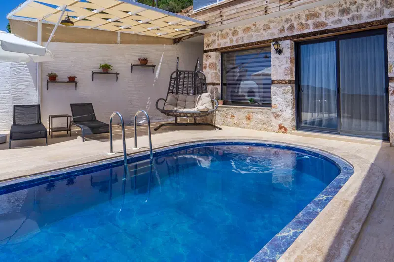 Kalkan’da deniz manzaralı kiralık villa, fotoğraf 3