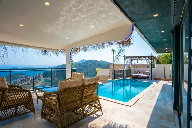 Kalkan’da ısıtmalı havuzlu kiralık villa, fotoğraf 2