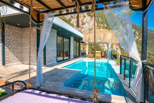 Kalkan’da deniz manzaralı kiralık villa, fotoğraf 4