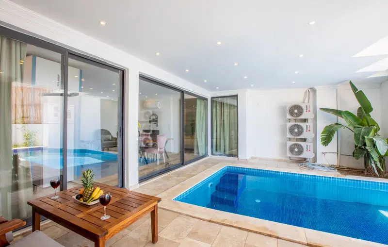 Kalkan’da deniz manzaralı kiralık villa, fotoğraf 3
