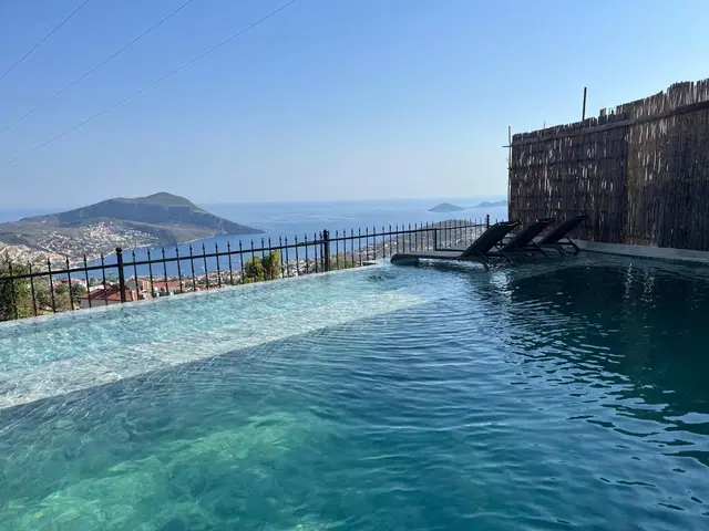 Kalkan’da jakuzili kiralık villa, fotoğraf 2