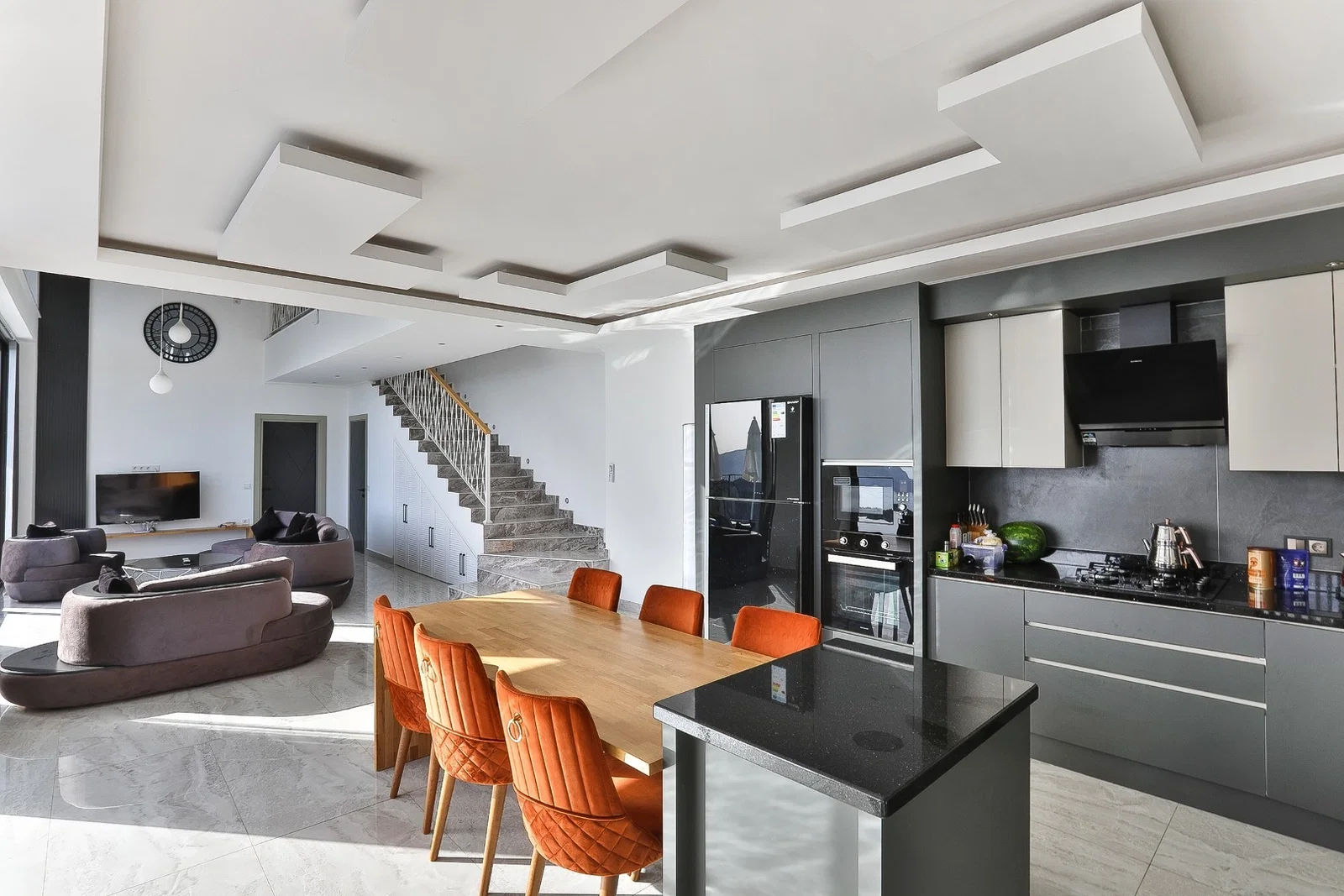Kalkan’da Merkeze Yakın, Isıtmalı Havuzlu, 3 Yatak Odalı, Kiralık Villa