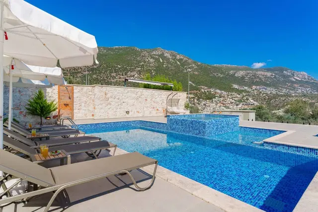 Kalkan’da özel havuzlu kiralık villa, fotoğraf 4