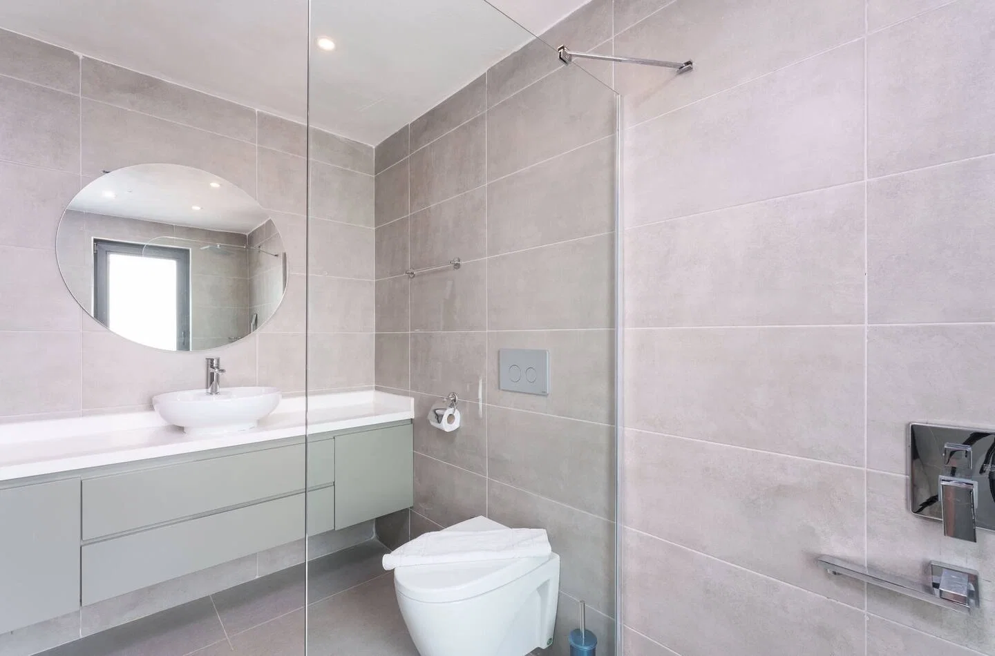 Kalkan’da Merkeze Yakın, Çocuk Havuzlu, 3 Yatak Odalı, Lüks Villa