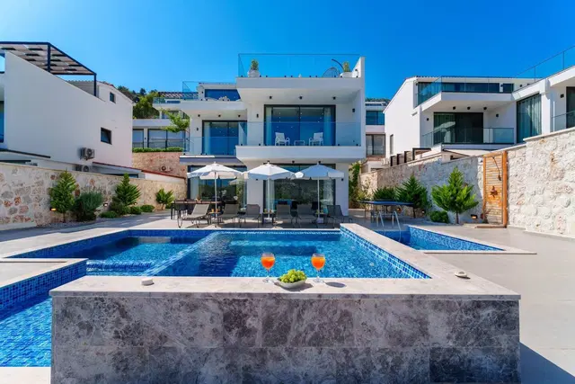 Kalkan’da bahçeli kiralık villa, fotoğraf 3