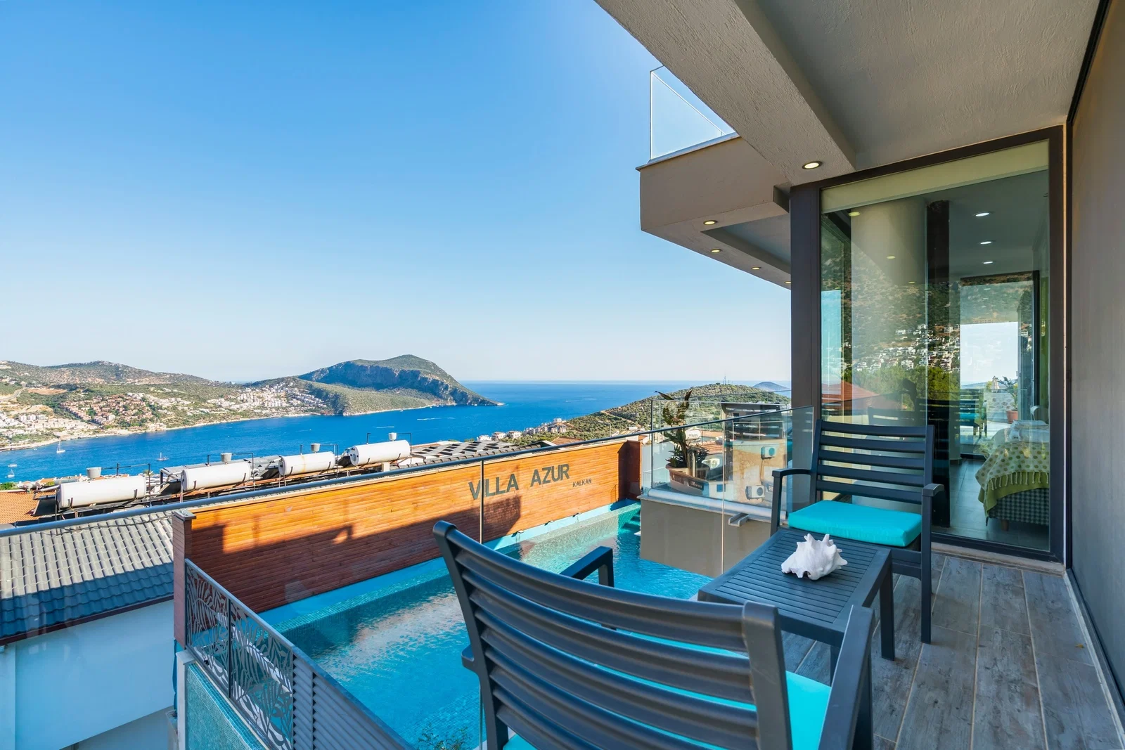 Kalkan’da Merkeze Yakın, Özel Havuzlu, 5 Yatak Odalı, Lüks Villa