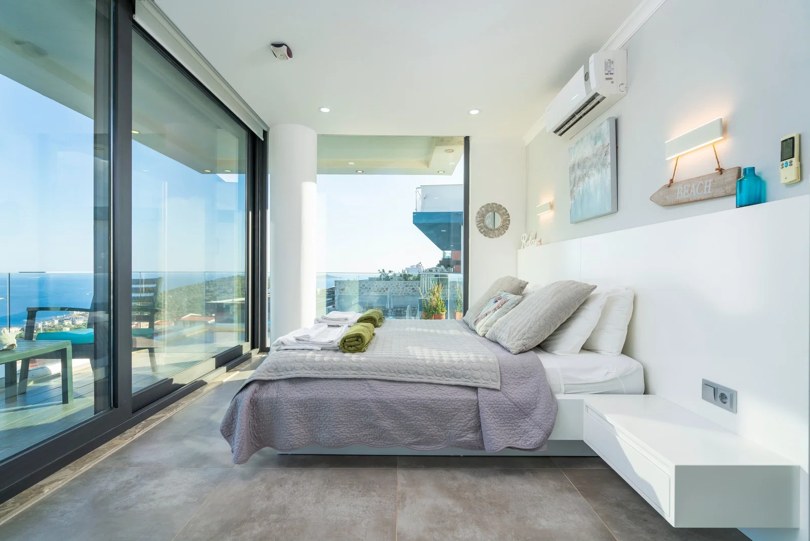 Kalkan’da Merkeze Yakın, Özel Havuzlu, 5 Yatak Odalı, Lüks Villa