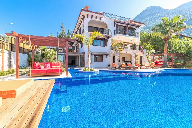 Kalkan’da jakuzili kiralık villa, fotoğraf 3