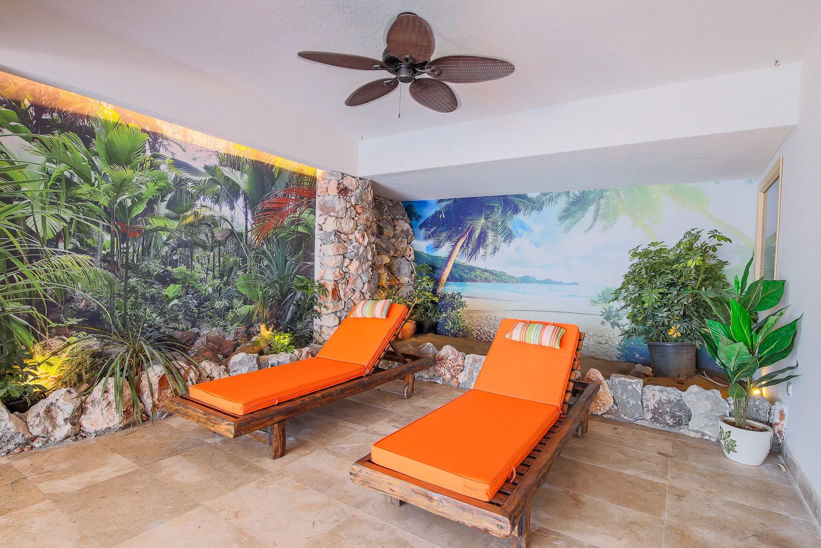 Kalkan’da Korunaklı, Isıtmalı Havuzlu, 8 Kişilik, Lüks Villa