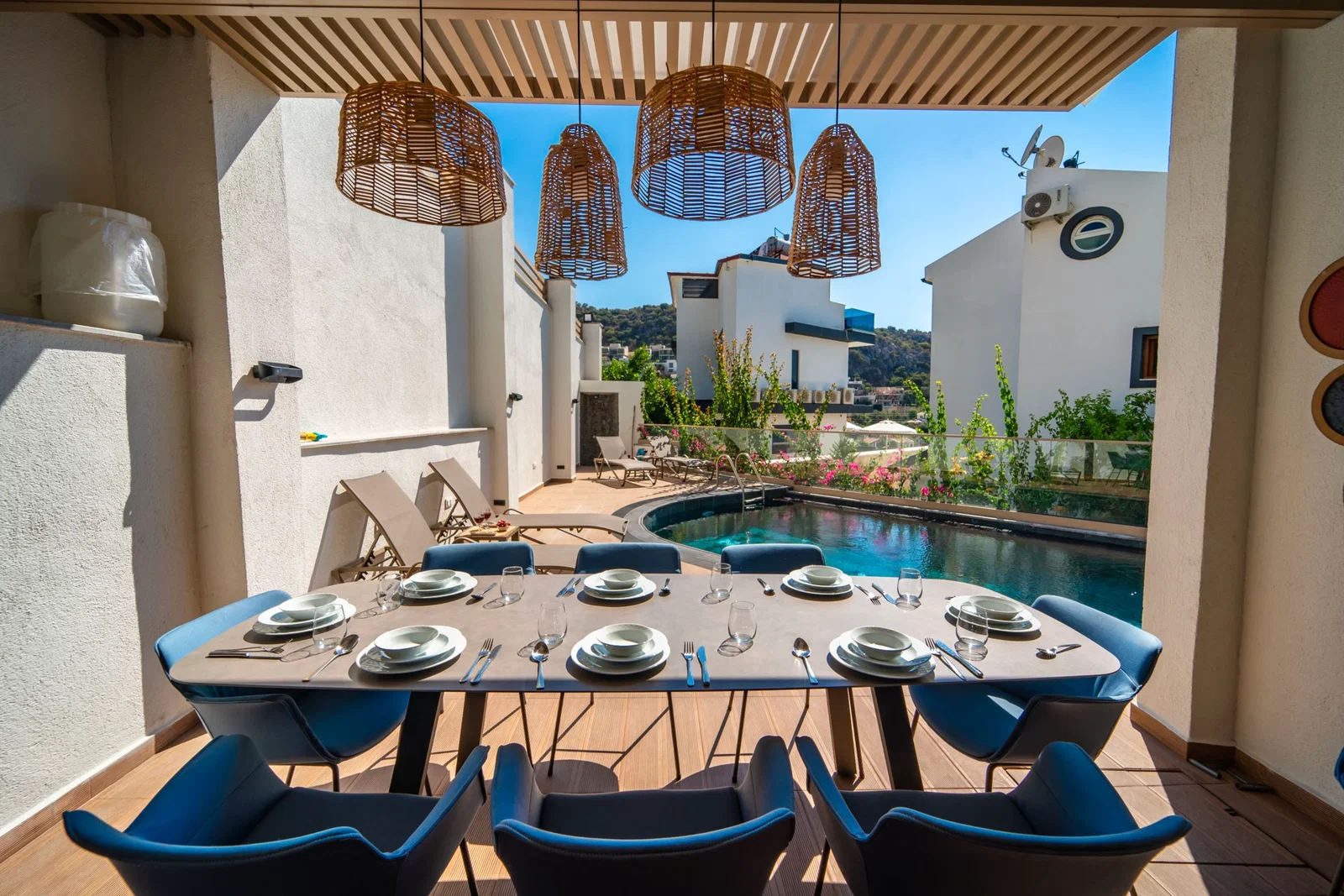 Kalkan’da Merkeze Yakın, Özel Havuzlu, 5 Yatak Odalı, Lüks Villa