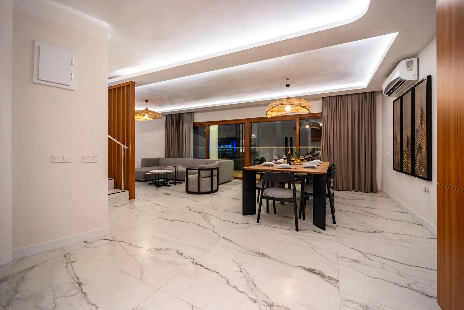 Kalkan’da Merkeze Yakın, Özel Havuzlu, 5 Yatak Odalı, Lüks Villa
