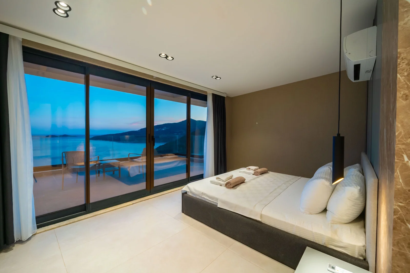 Kalkan’da merkeze yakın kiralık villa, fotoğraf 47