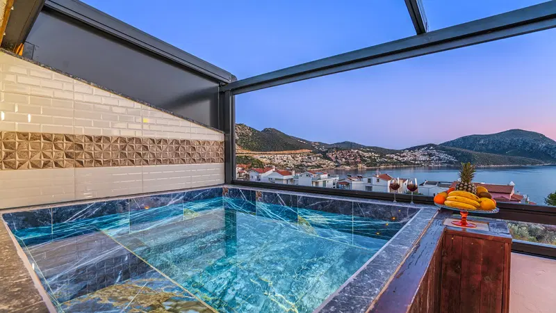 Kalkan’da kapalı havuzlu kiralık villa, fotoğraf 5