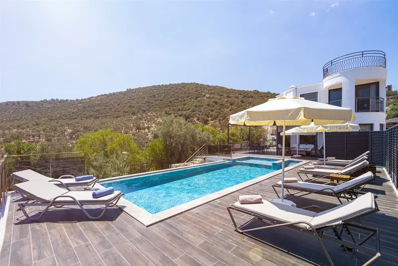 Kalkan’da bahçeli kiralık villa, fotoğraf 2