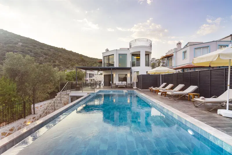 Kalkan’da özel havuzlu kiralık villa, fotoğraf 3