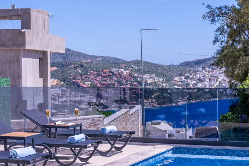 Kalkan’da merkeze yakın kiralık villa, fotoğraf 7