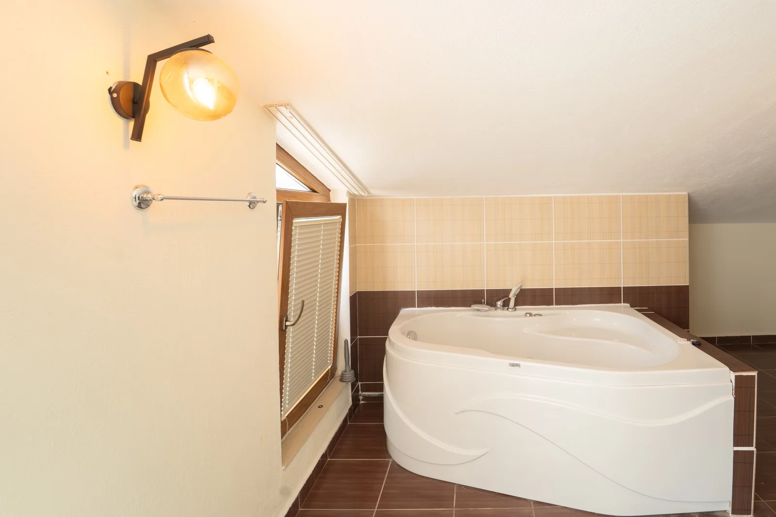 Kalkan’da Deniz Manzaralı, Özel Havuzlu, 4 Yatak Odalı, Kiralık Villa