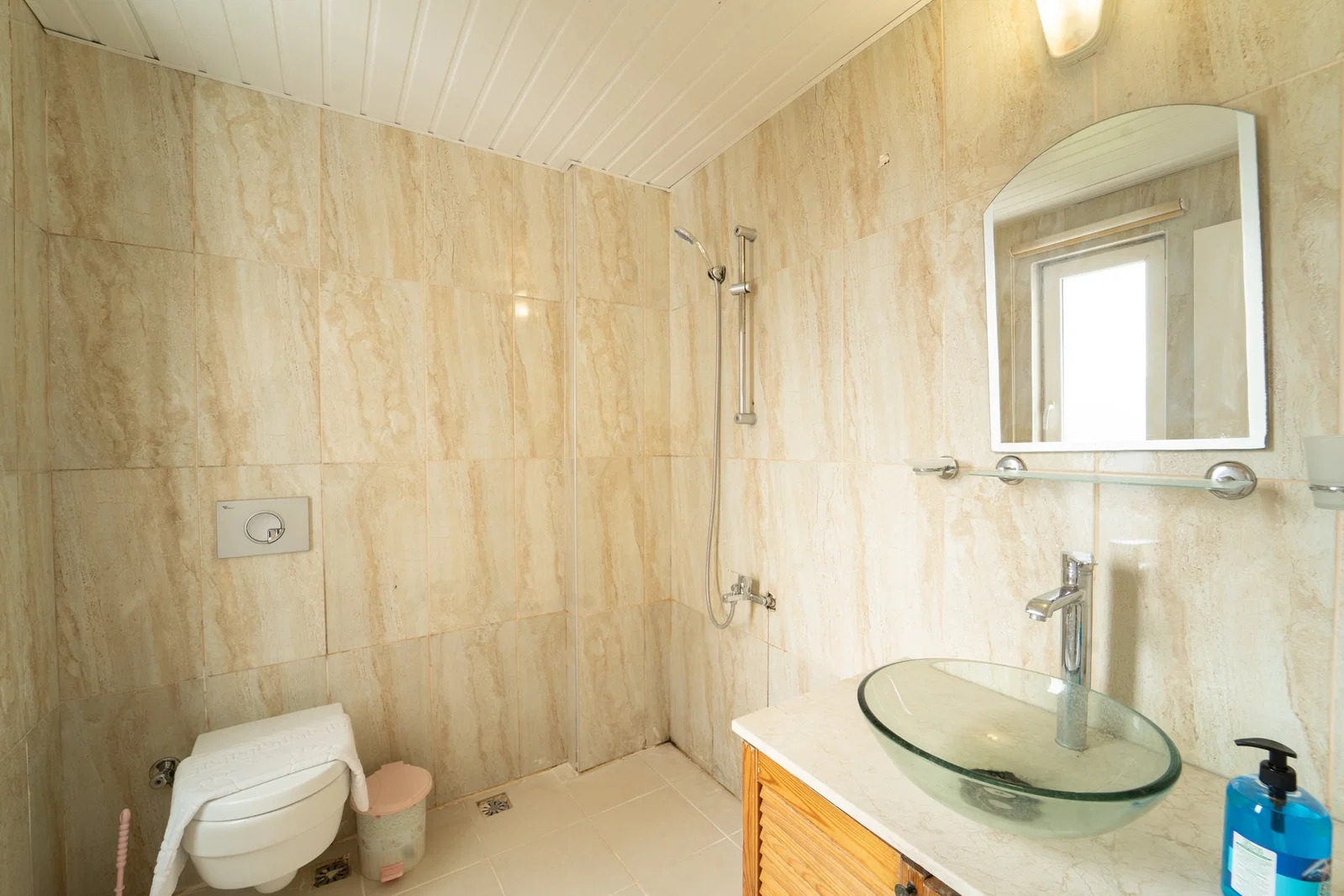 Kalkan’da Merkeze Yakın, Özel Havuzlu, 12 Kişilik, Ekonomik Villa
