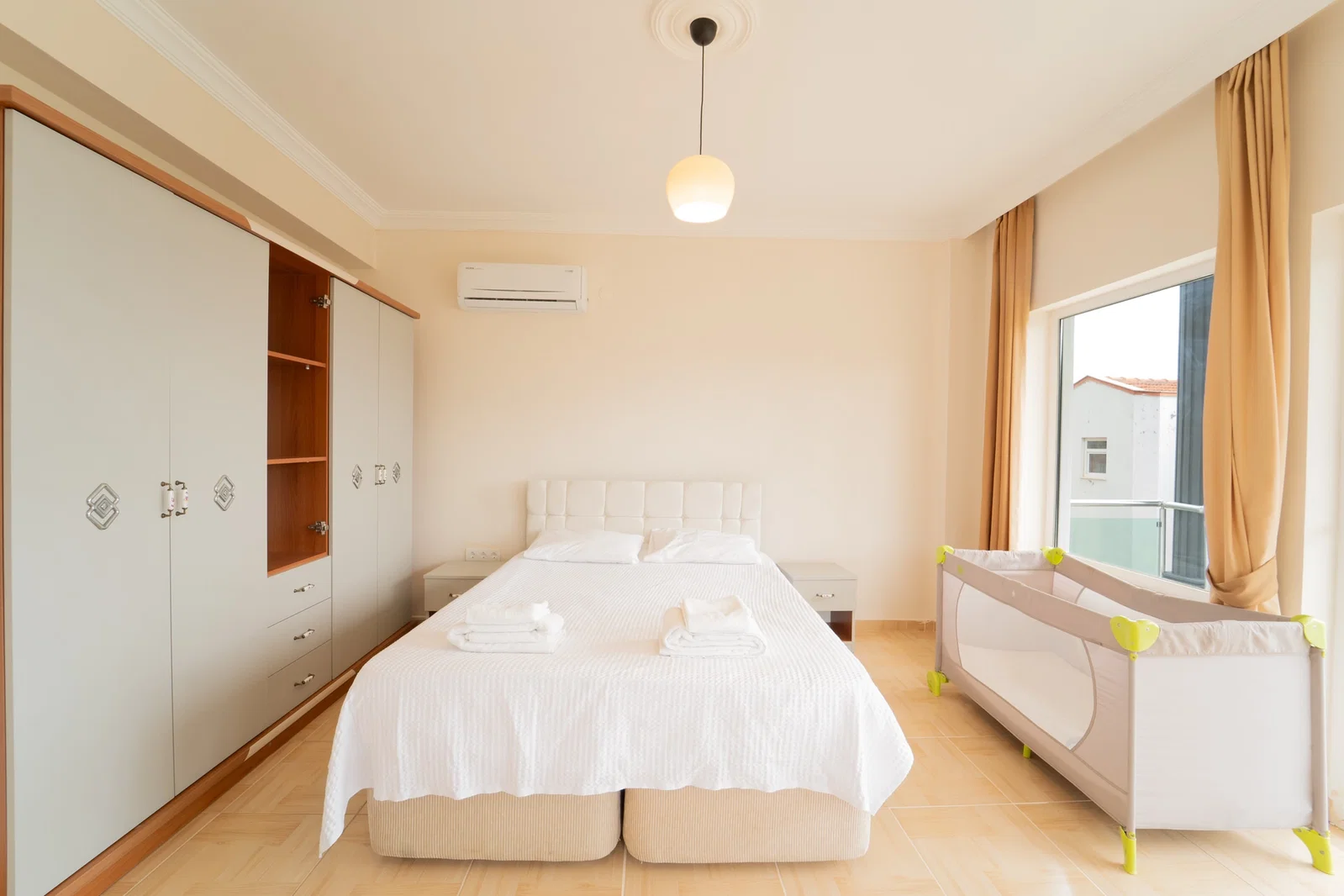 Kalkan’da Merkeze Yakın, Özel Havuzlu, 12 Kişilik, Ekonomik Villa