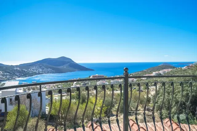 Kalkan’da bahçeli kiralık villa, fotoğraf 2