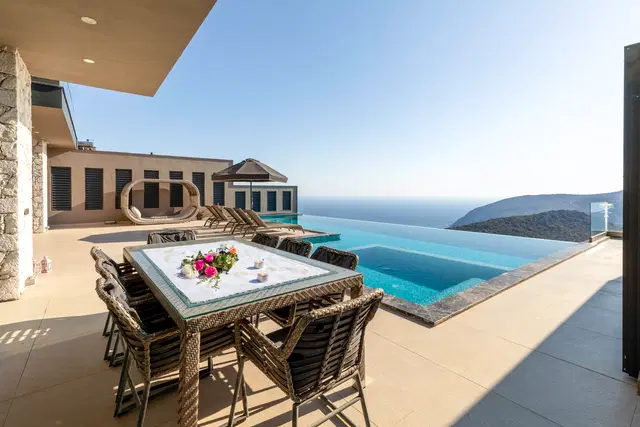 Kalkan’da jakuzili kiralık villa, fotoğraf 2