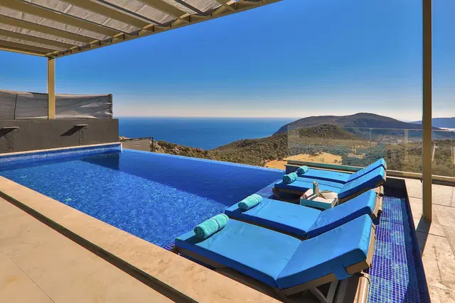 Kalkan’da deniz manzaralı kiralık villa, fotoğraf 4