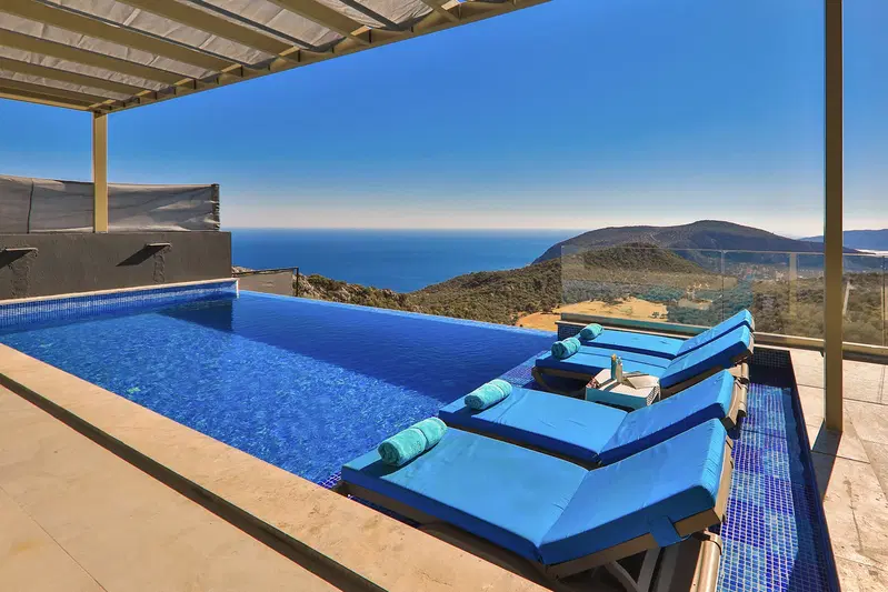 Kalkan’da deniz manzaralı kiralık villa, fotoğraf 4