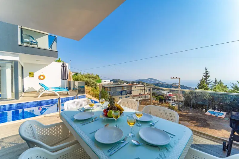 Kalkan’da muhafazakar kiralık villa, fotoğraf 8