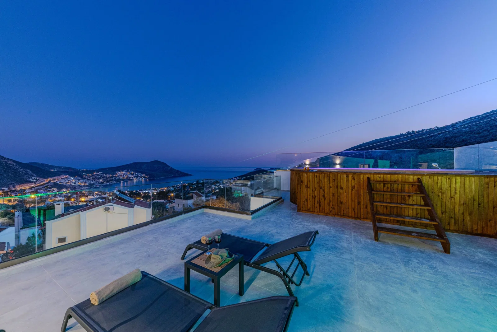 Kalkan’da kalabalık aile kiralık villa, fotoğraf 15