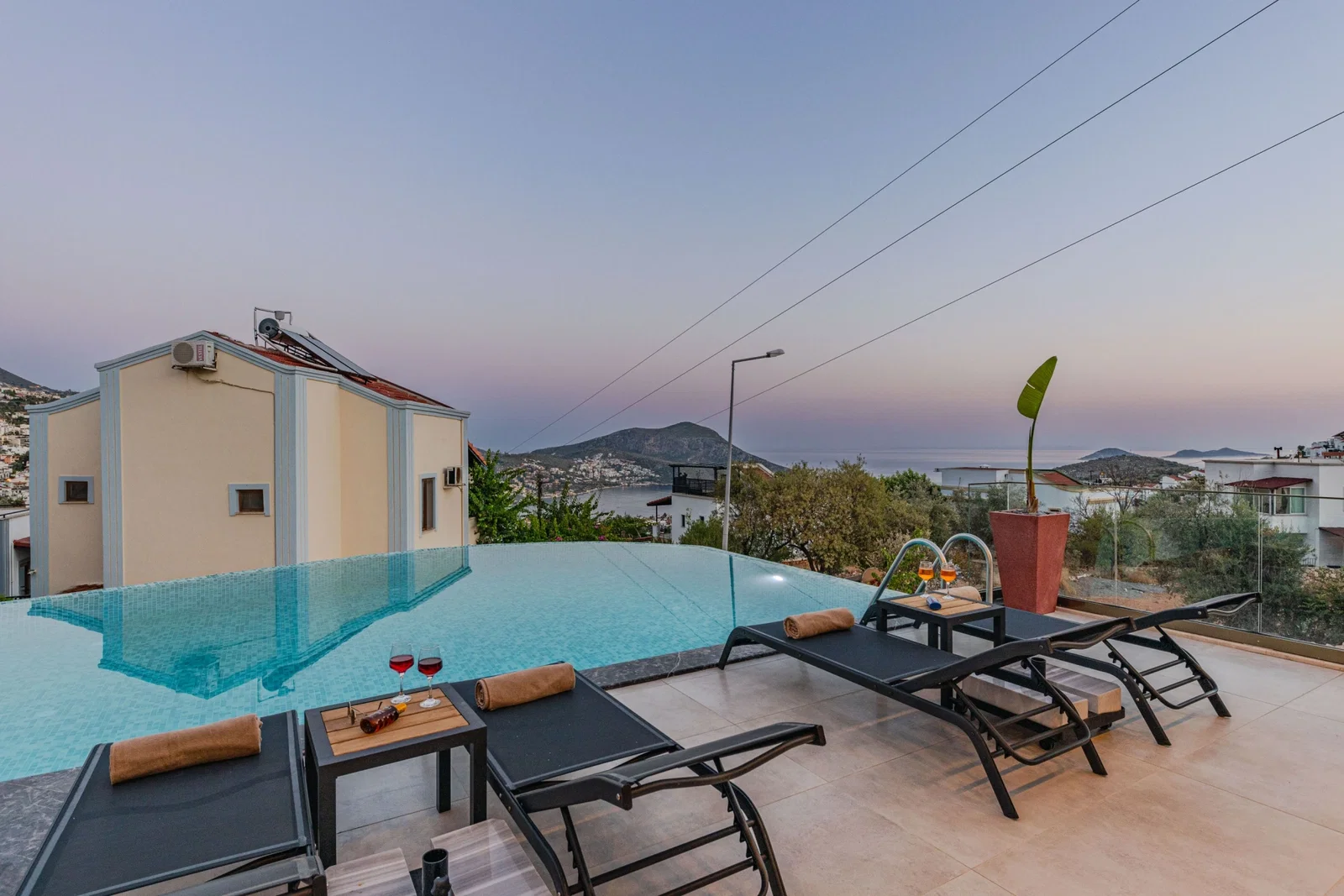 Kalkan’da denize yakın kiralık villa, fotoğraf 14