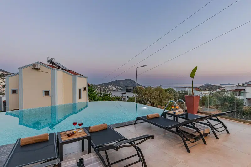 Kalkan’da merkeze yakın kiralık villa, fotoğraf 14
