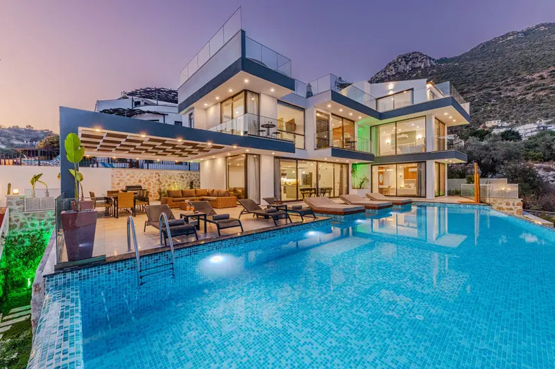 Kalkan’da merkeze yakın kiralık villa, fotoğraf 6