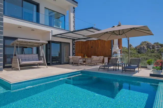 Kalkan’da deniz manzaralı kiralık villa, fotoğraf 3
