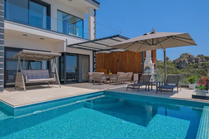 Kalkan’da deniz manzaralı kiralık villa, fotoğraf 3