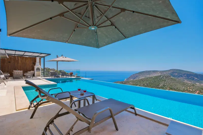 Kalkan’da kapalı havuzlu kiralık villa, fotoğraf 5