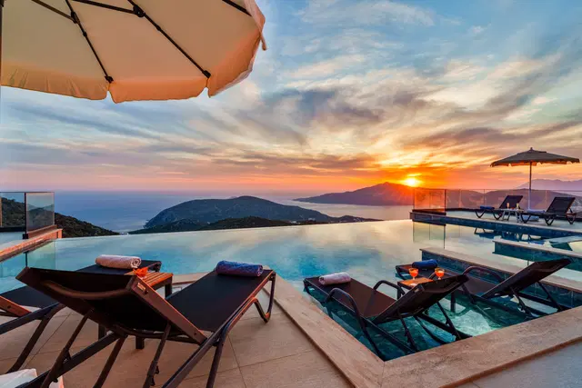 Kalkan’da deniz manzaralı kiralık villa, fotoğraf 5