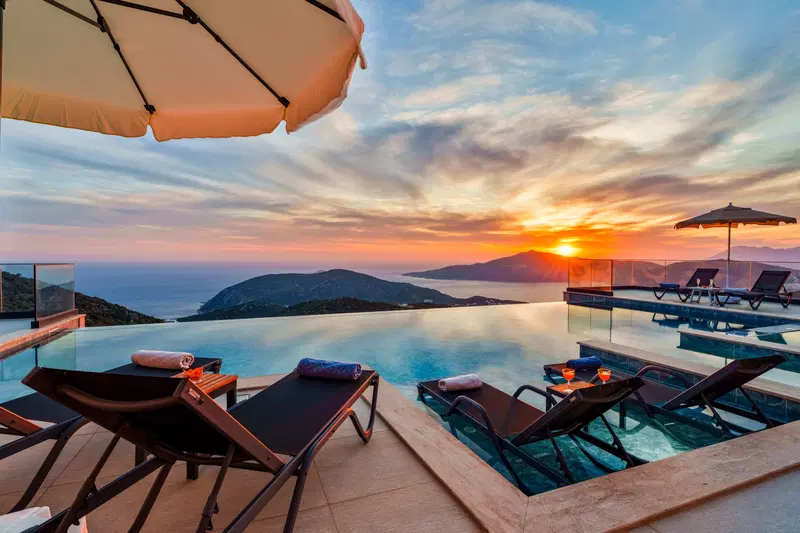 Kalkan’da deniz manzaralı kiralık villa, fotoğraf 5