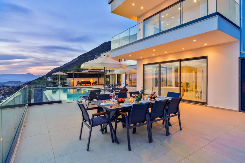 Kalkan’da kapalı havuzlu kiralık villa, fotoğraf 15