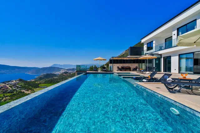 Kalkan’da kapalı havuzlu kiralık villa, fotoğraf 3