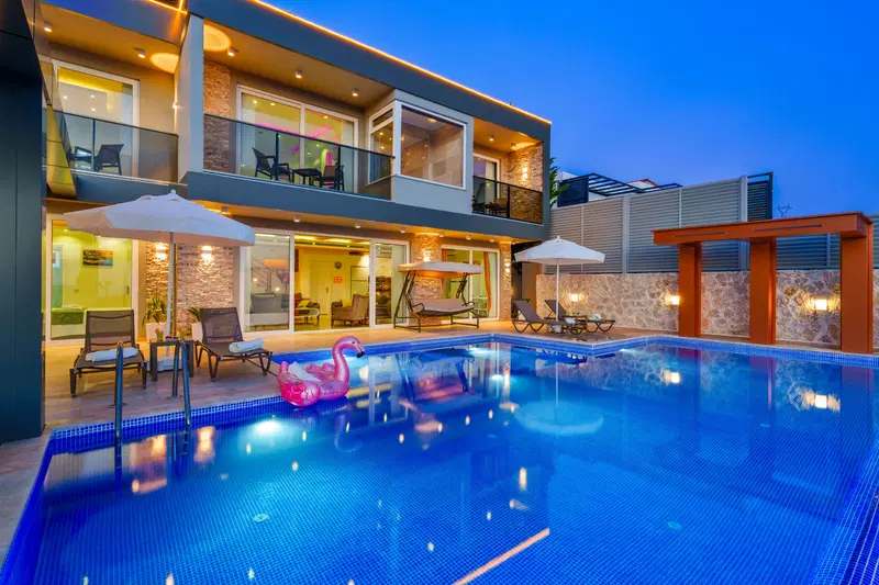 Kalkan’da deniz manzaralı kiralık villa, fotoğraf 3
