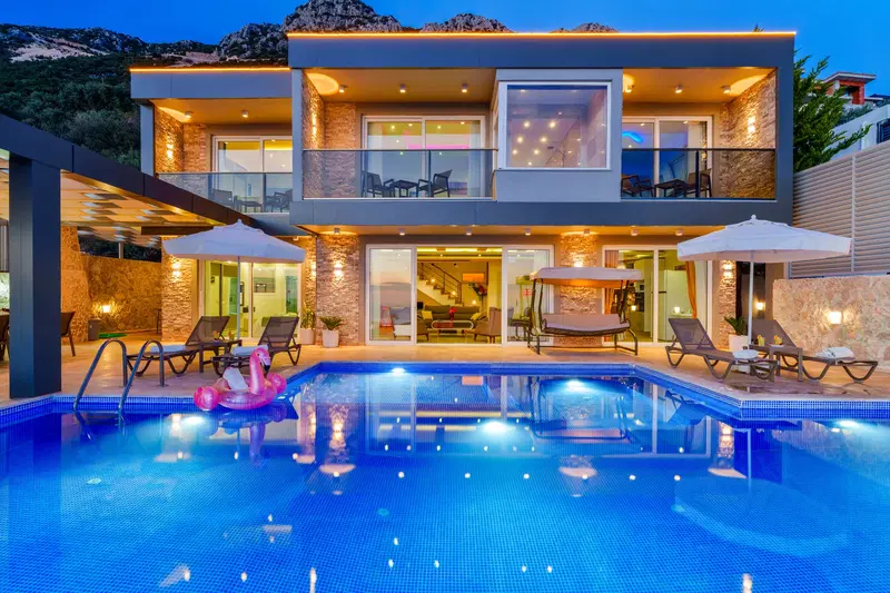 Kalkan’da jakuzili kiralık villa, fotoğraf 2