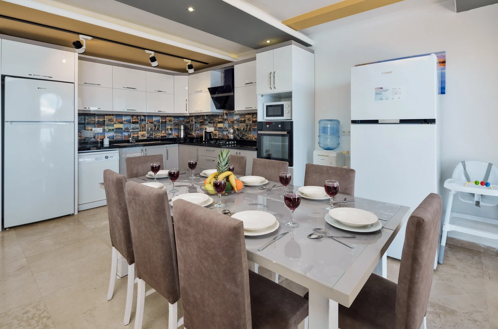 Kalkan’da Merkeze Yakın, Korunaklı Havuzlu, 8 Kişilik, Kiralık Villa