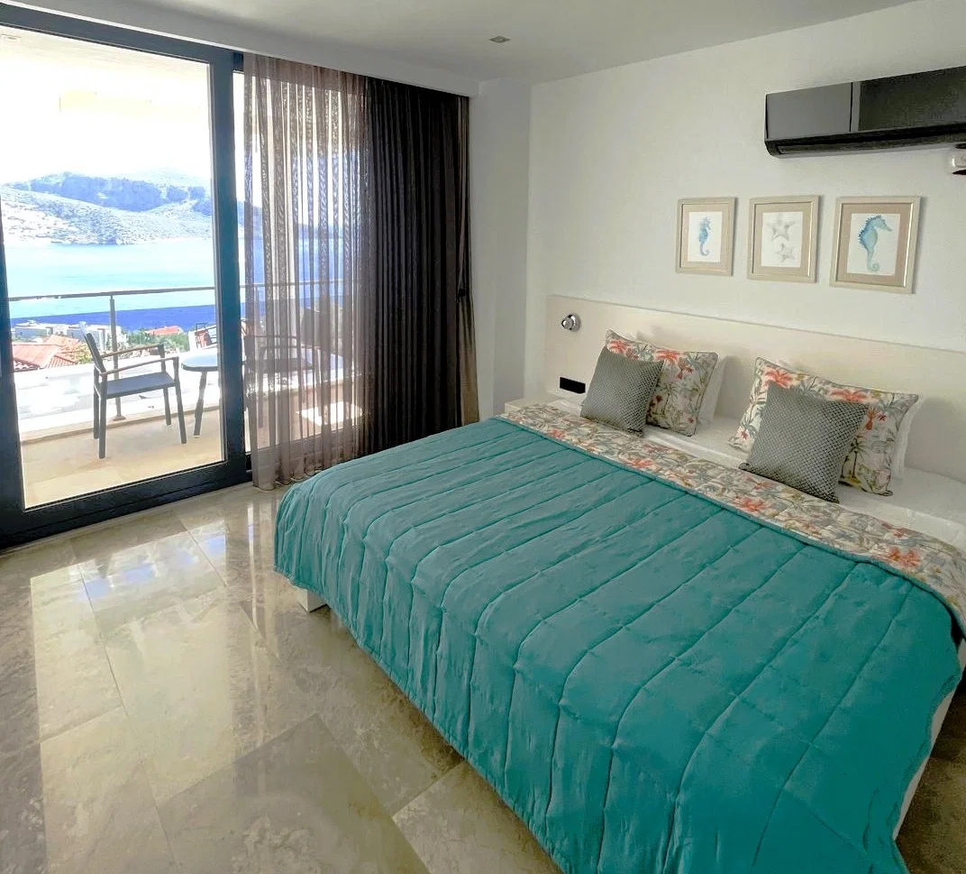 Kalkan’da Merkeze Yakın, Özel Havuzlu, 2 Yatak Odalı, Kiralık Villa