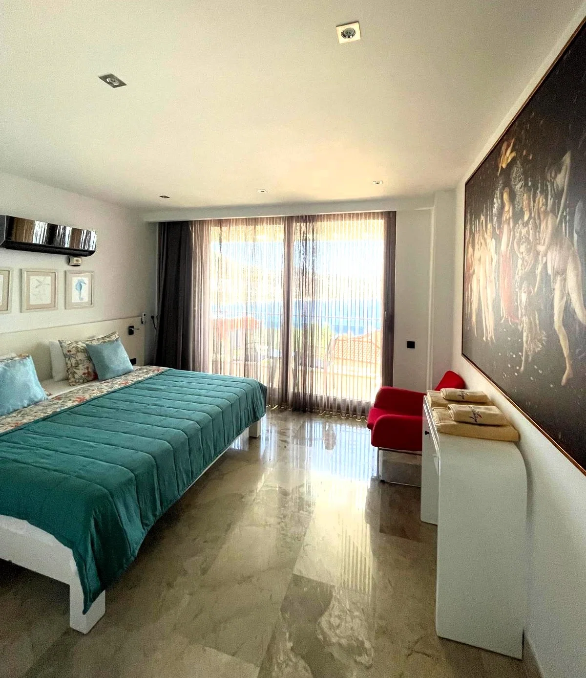 Kalkan’da Merkeze Yakın, Özel Havuzlu, 2 Yatak Odalı, Kiralık Villa