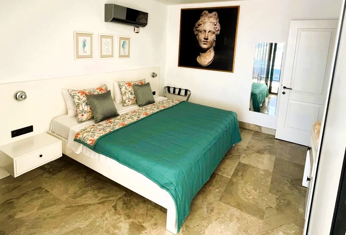 Kalkan’da Merkeze Yakın, Özel Havuzlu, 2 Yatak Odalı, Kiralık Villa